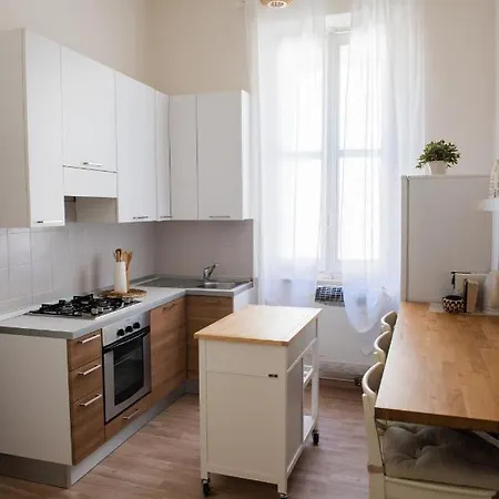 Maison La Pomposa Apartamento *